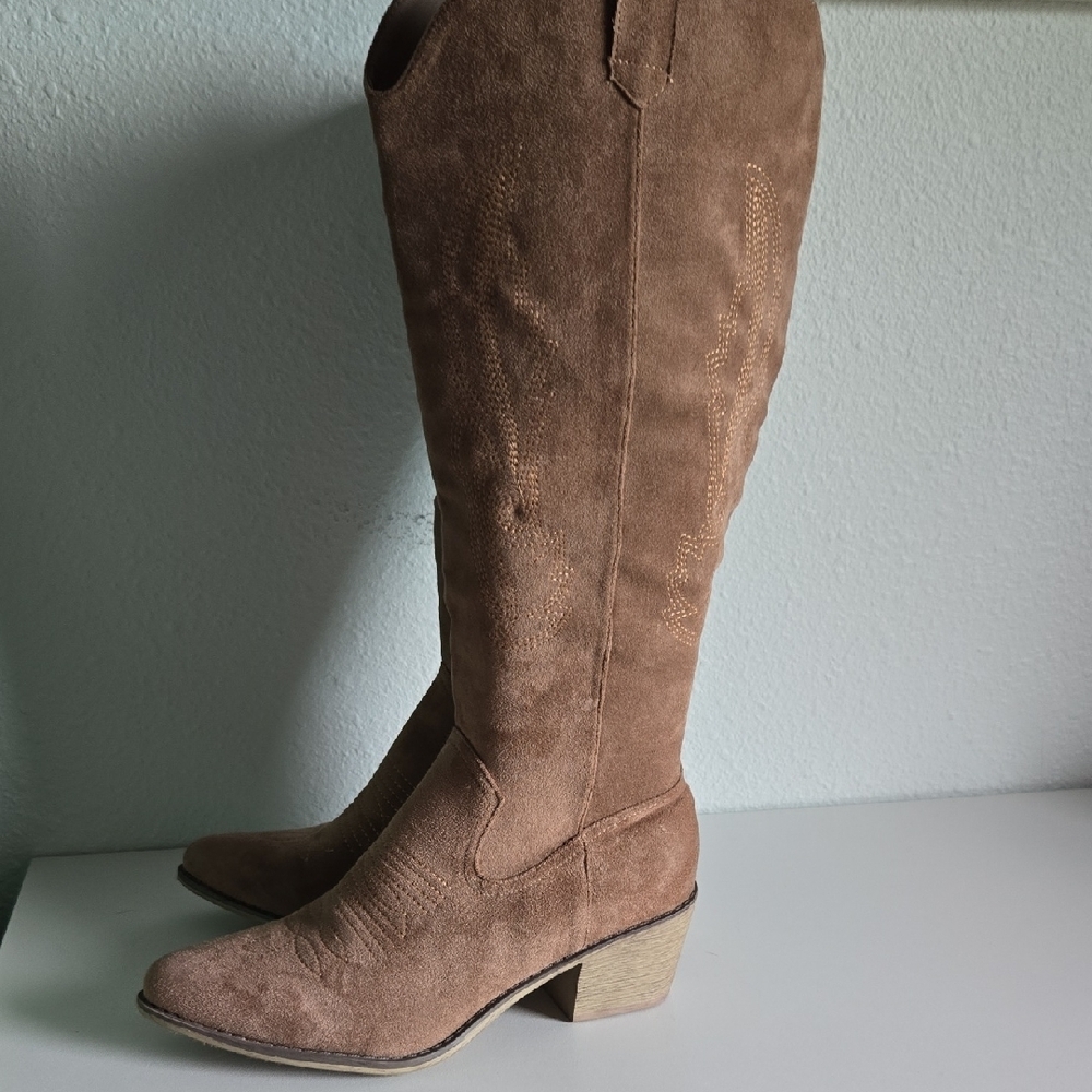 Brown Suede Knee-High Boots - Picture 6 of 11